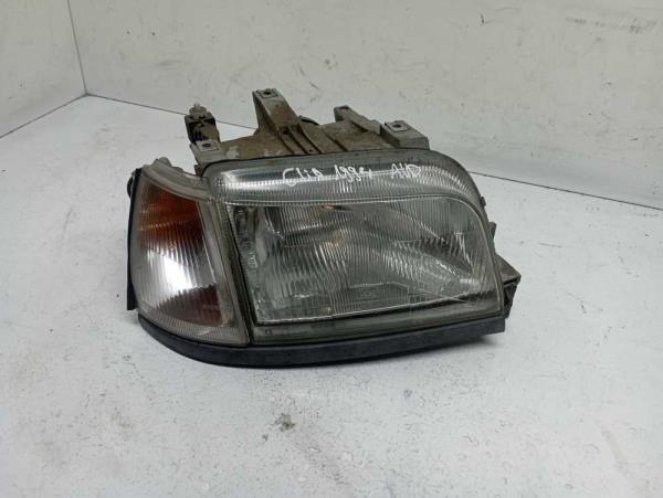 PHARE DROIT RENAULT - Vue 1